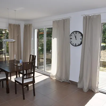 Tres Belle Avec Jardin Proche Plage - 241660 Lacanau