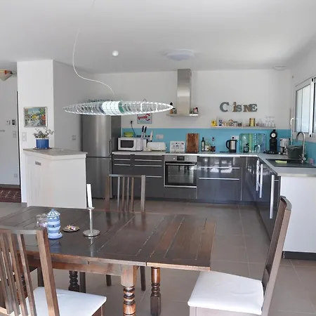 Tres Belle Avec Jardin Proche Plage - 241660 Villa Lacanau